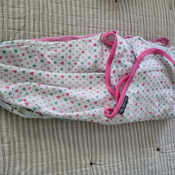 5 Infant Swaddles - Picture 6 of 8